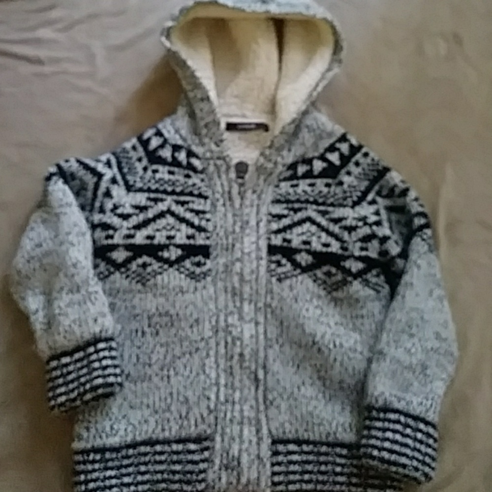 Adorable boys winter jacket 3-4